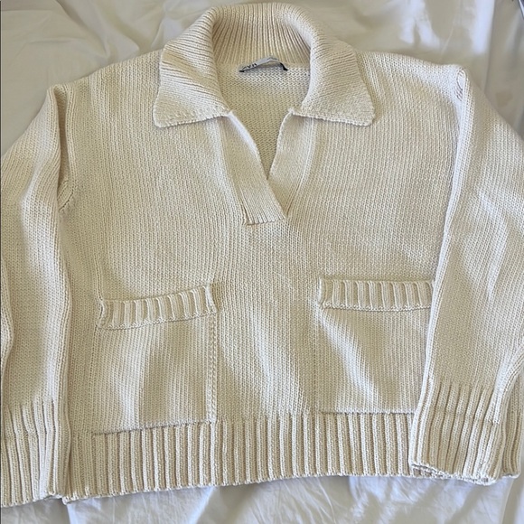 Women's Cream Sweater - Picture 1 of 2
